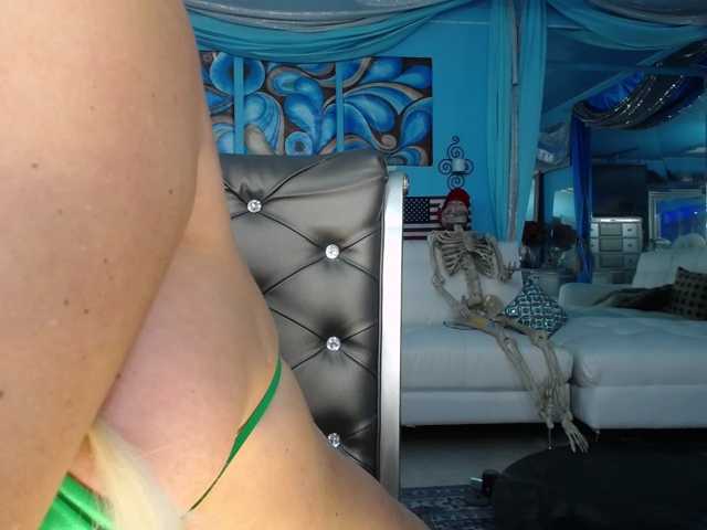 adrianna_fox live cam preview