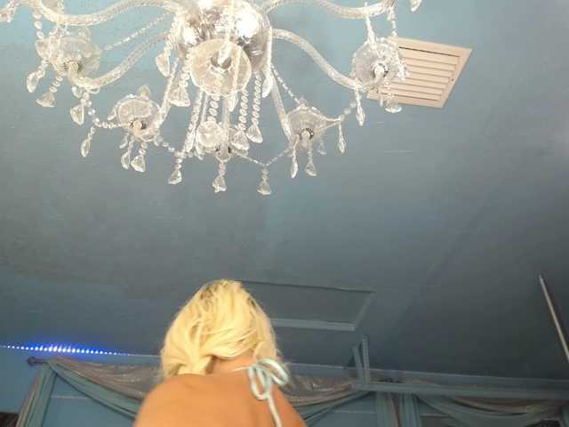 adrianna_fox live cam