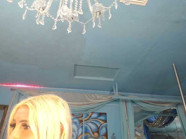 adrianna_fox live sex show