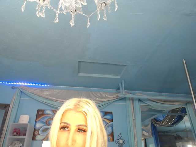 adrianna_fox