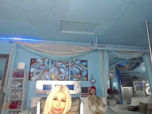 adrianna_fox live cam