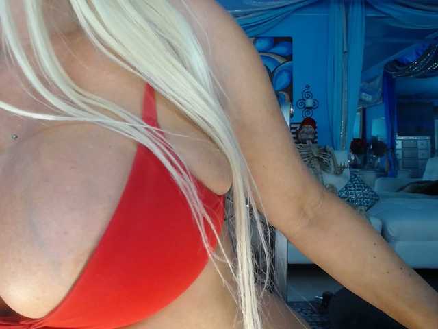 adrianna_fox