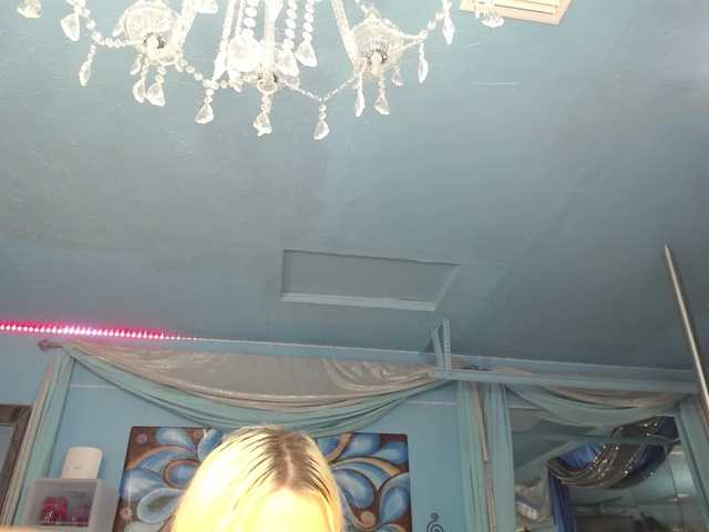 adrianna_fox