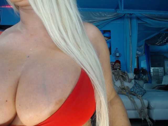 Preview of adrianna_fox