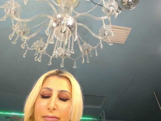 adrianna_fox live cam preview