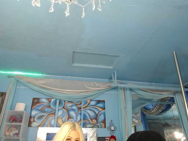adrianna_fox live sex show