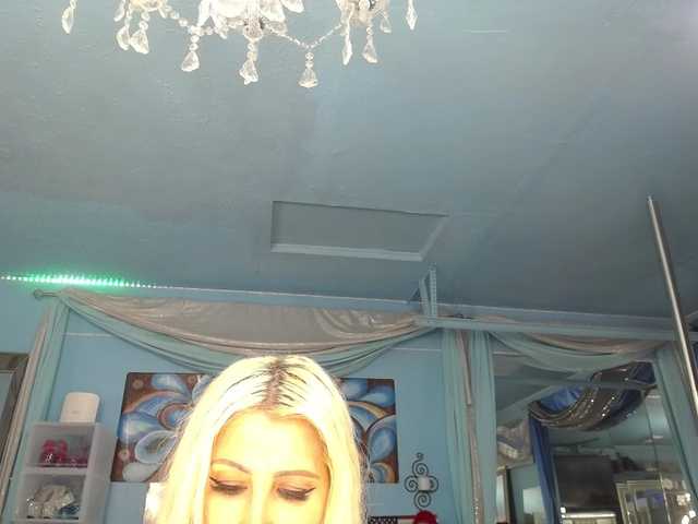 adrianna_fox