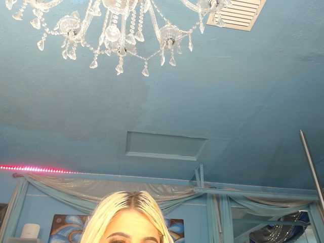 adrianna_fox live sex show