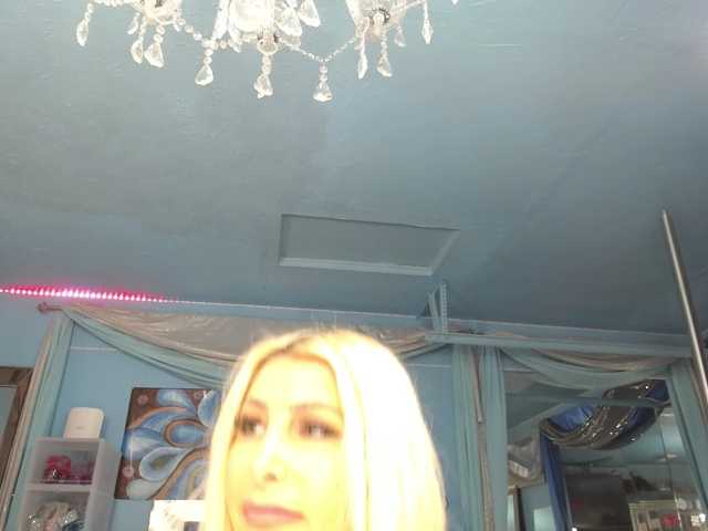 adrianna_fox
