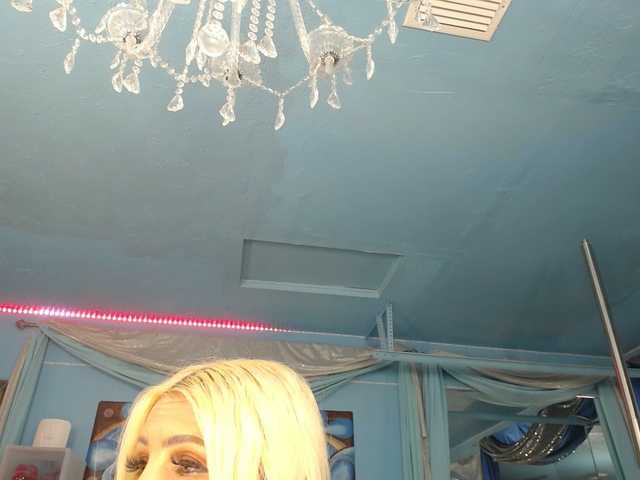 adrianna_fox live sex show