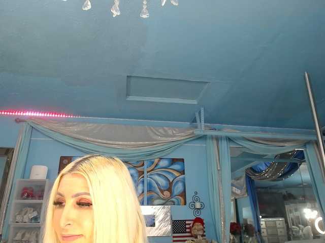 adrianna_fox