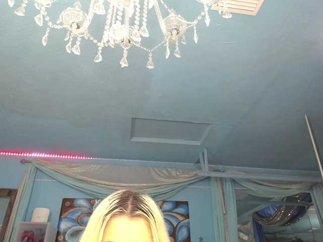 adrianna_fox