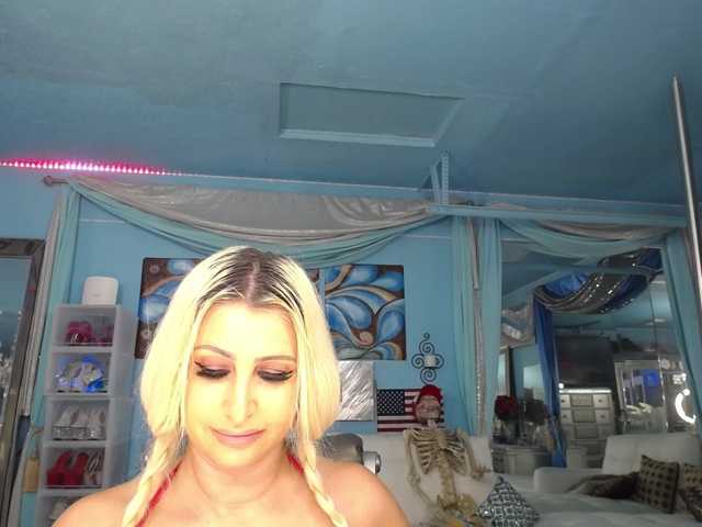 adrianna_fox
