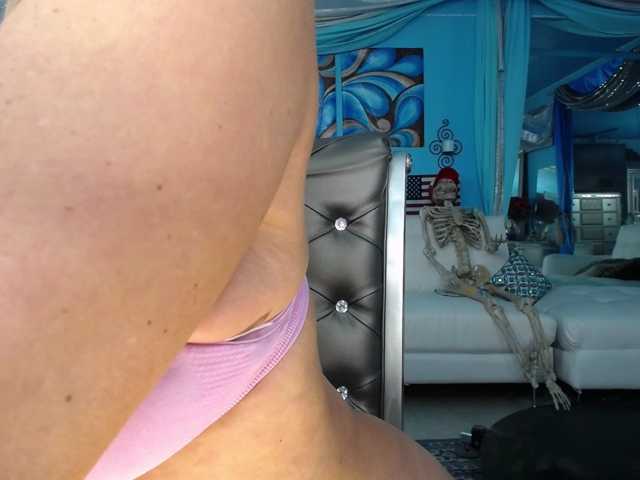 adrianna_fox