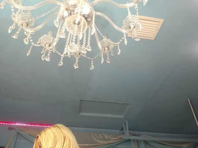 adrianna_fox live cam on BongaCams
