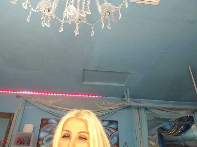 Preview of adrianna_fox
