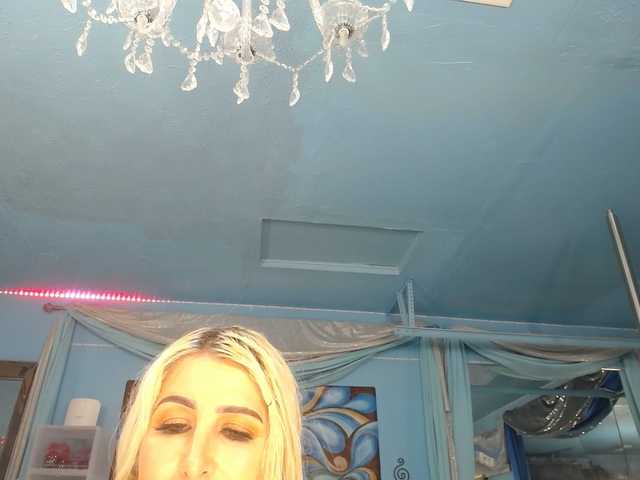 adrianna_fox