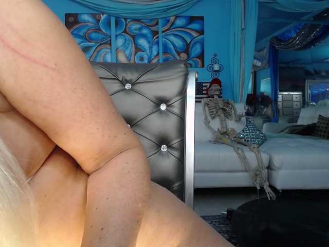 adrianna_fox live cam preview