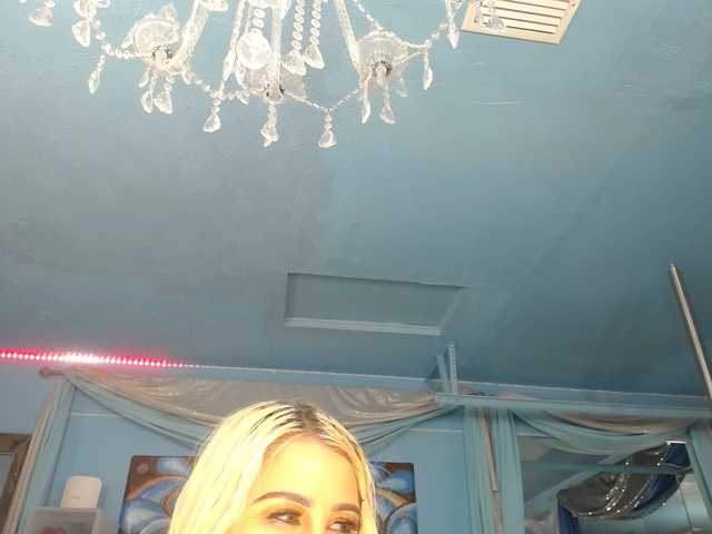 adrianna_fox