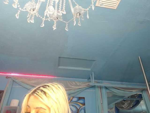 adrianna_fox