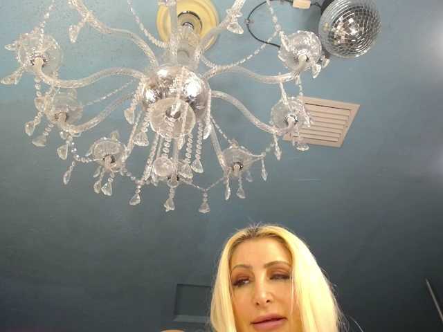 adrianna_fox live cam preview