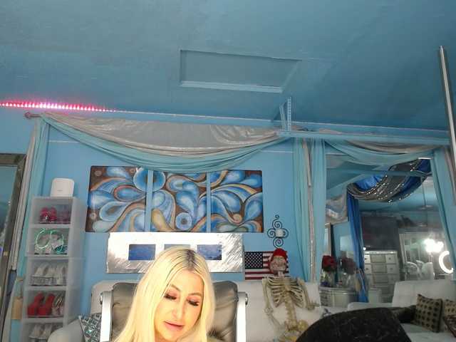 adrianna_fox