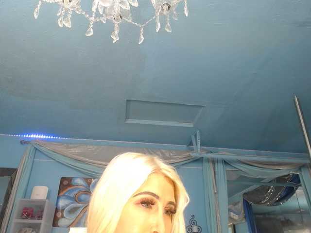 Preview of adrianna_fox