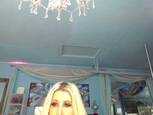adrianna_fox