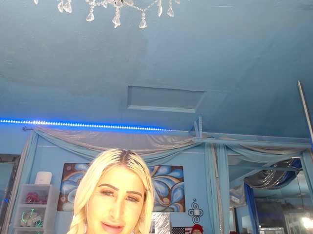 Adrianna_fox