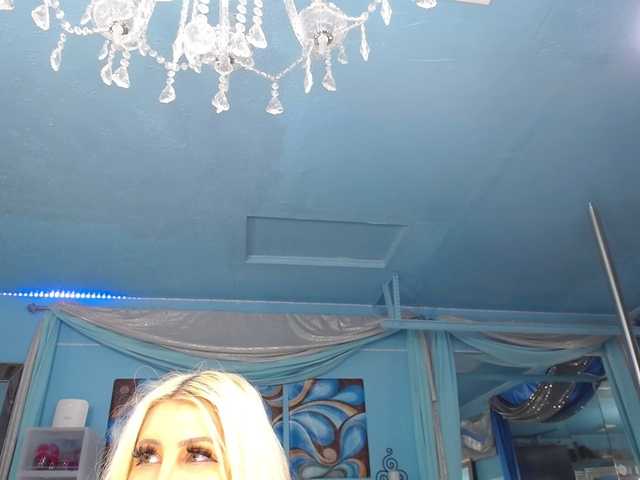 adrianna_fox