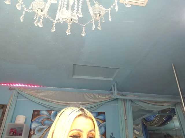 adrianna_fox
