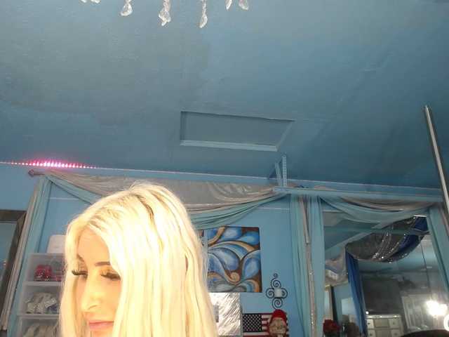 Preview of adrianna_fox