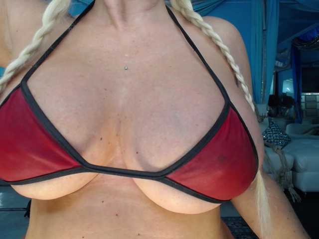 adrianna_fox