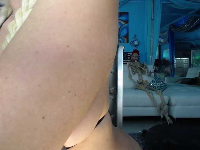 adrianna_fox live cam