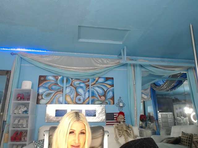 adrianna_fox