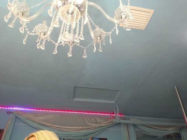 adrianna_fox live cam preview