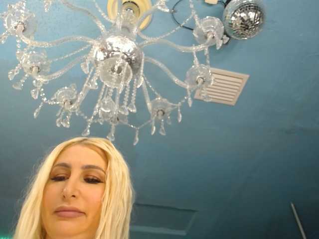 adrianna_fox live sex show