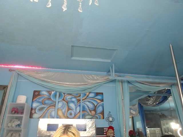 adrianna_fox live cam