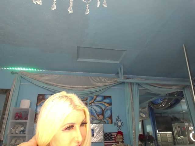 adrianna_fox