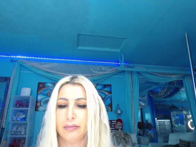 adrianna_fox live cam preview