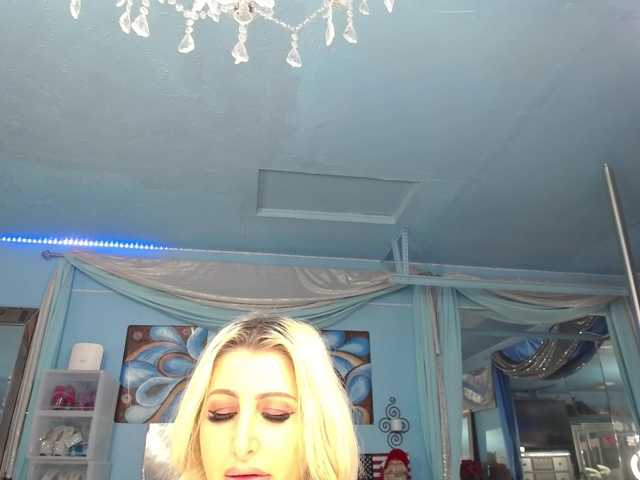adrianna_fox