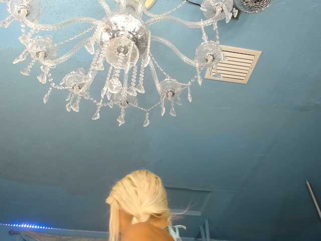 adrianna_fox online