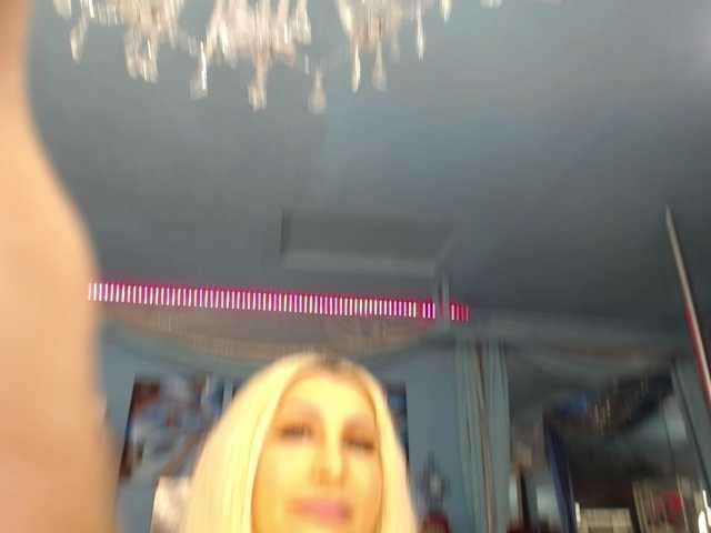 adrianna_fox live cam preview