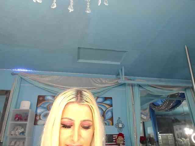 adrianna_fox webcam