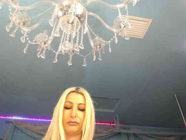 adrianna_fox webcam