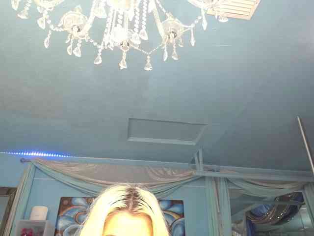 adrianna_fox