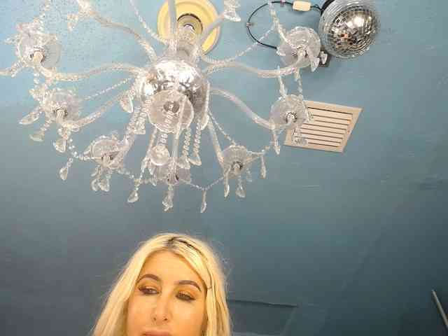 adrianna_fox webcam