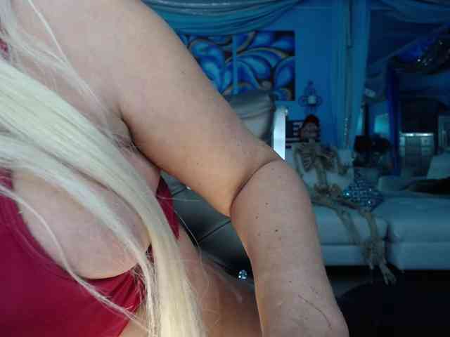 adrianna_fox webcam