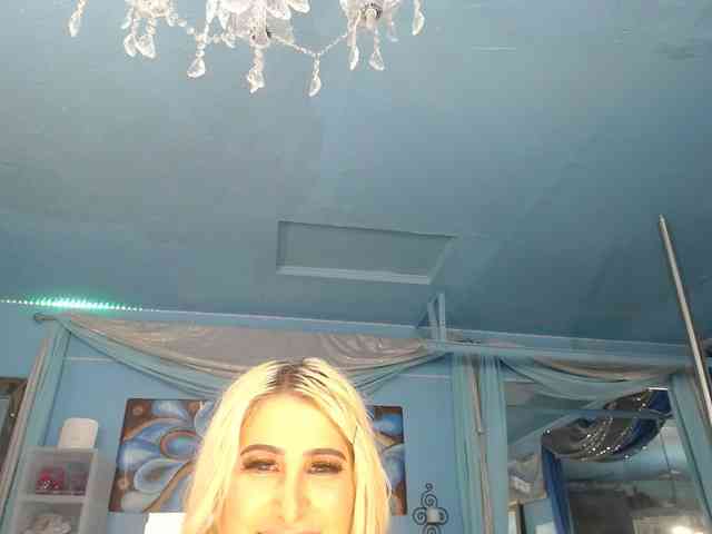 adrianna_fox webcam
