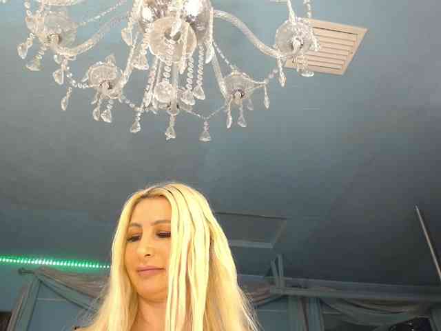 adrianna_fox